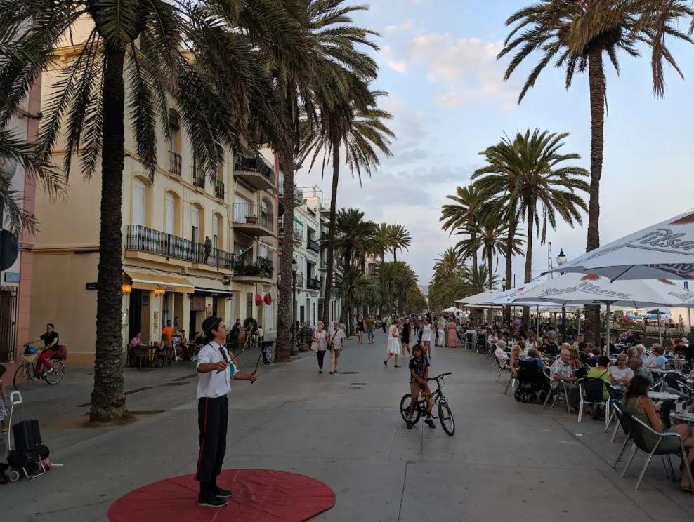 Casabala - Near The Beach And Barcelona Center Badalona Eksteriør billede